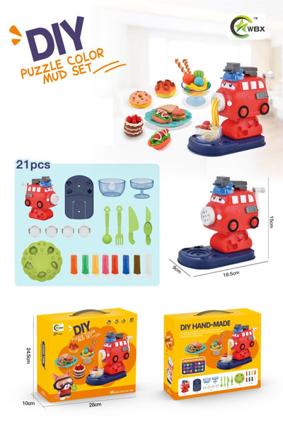 CLAY PLAY SET WITH ACCESSORIES