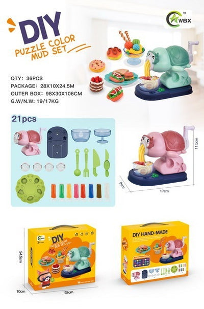 CLAY PLAY SET WITH ACCESSORIES